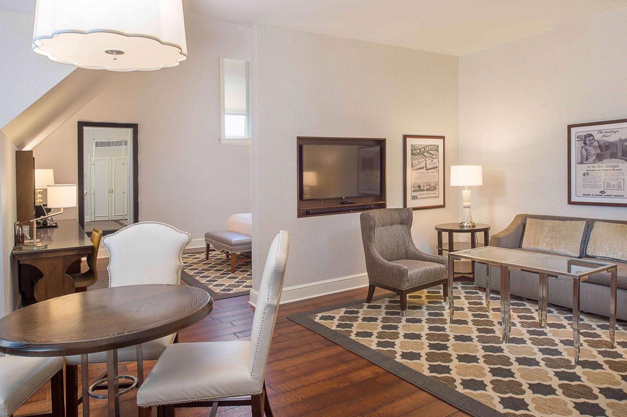 St. Louis Union Station Hotel, Curio Collection By Hilton Saint Louis Exterior foto