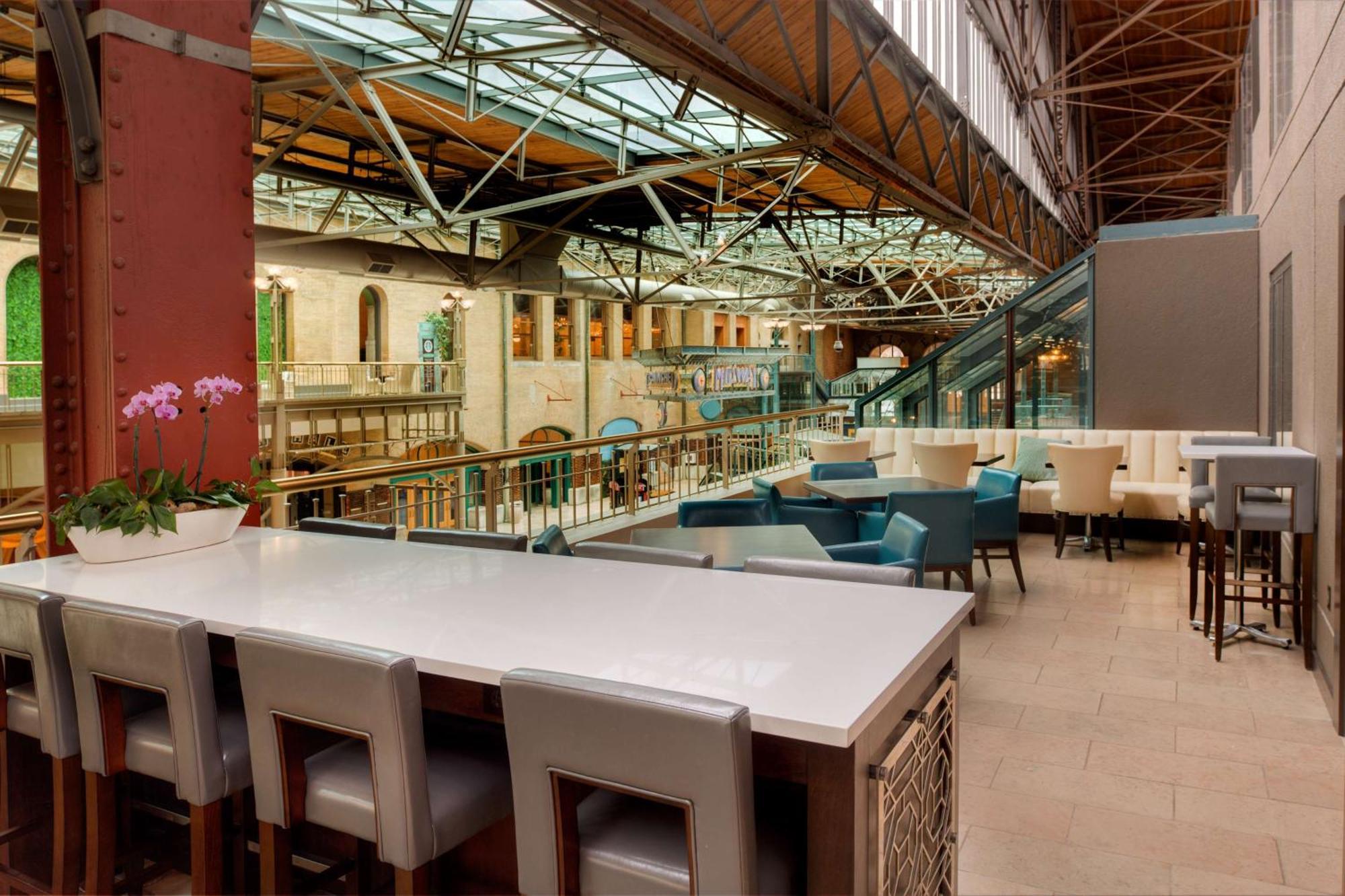St. Louis Union Station Hotel, Curio Collection By Hilton Saint Louis Exterior foto